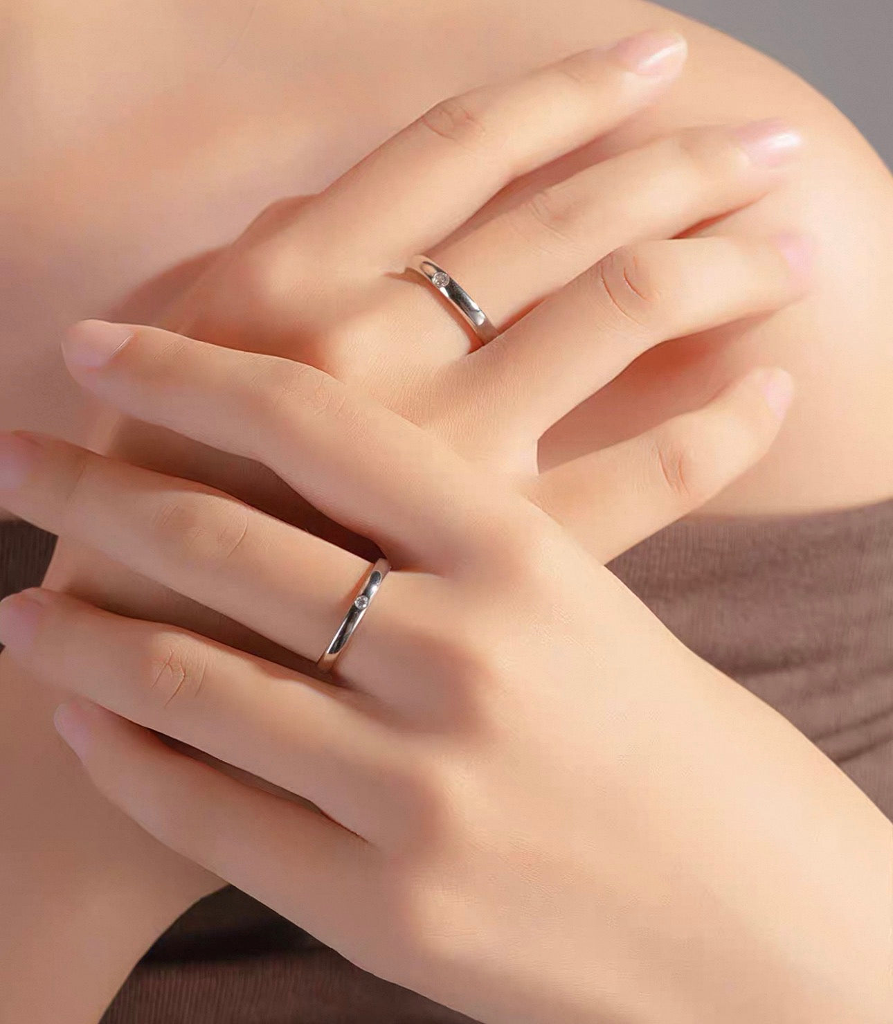 The Solas Round Diamond Solitaire Wedding Ring - 6-Prong Crown Setting