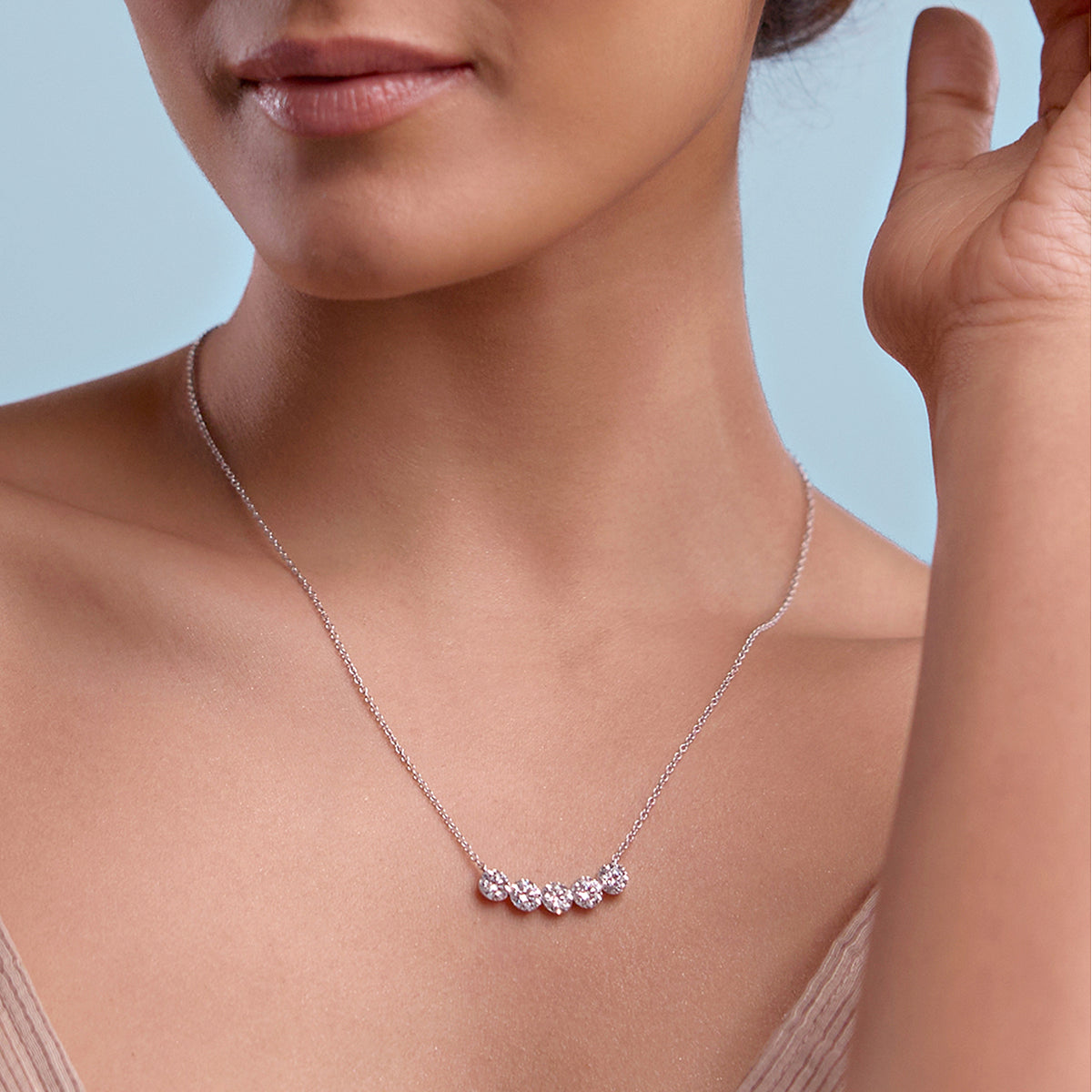 Boundless Arc Diamond Pendant