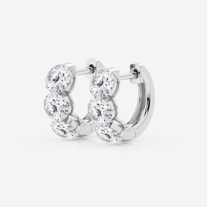 Boundless Embrace    14K White Gold, DE, VS1